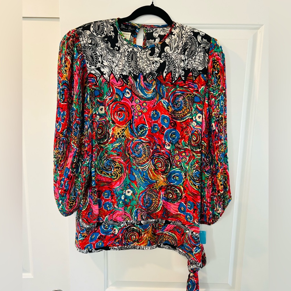 Diane Freis Vibrant Vintage Multicolor Women's Top M/L